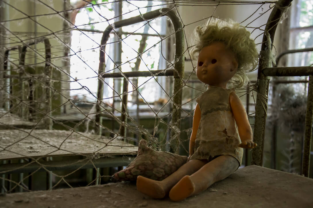 Zabawki w opuszczonym przedszkolu w Czarnobylu