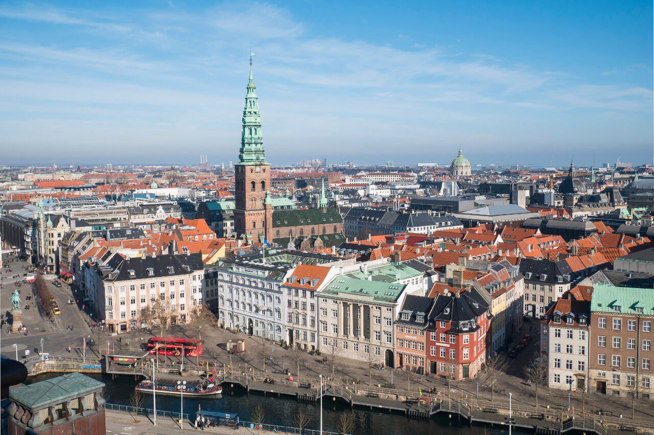 Widok na Kopenhagę z wieży Christiansborg