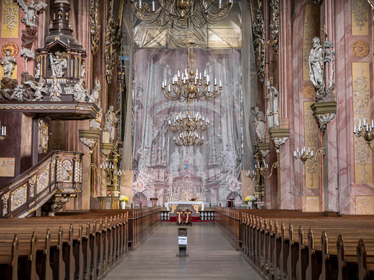 Wnętrze katedry w Świdnicy