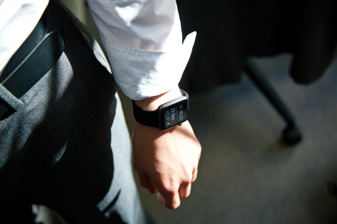 Smartwatch jako prezent dla podróżnika