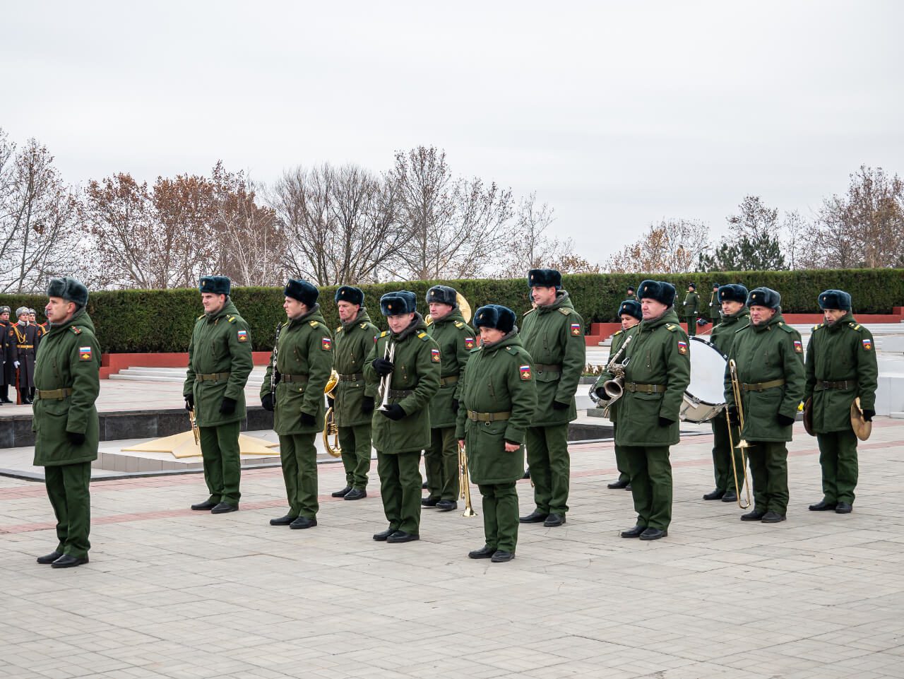 Orkiestra wojska rosyjskiego podczas uroczystości ku pamięci poległych w wojnie o niepodległość Naddniestrza