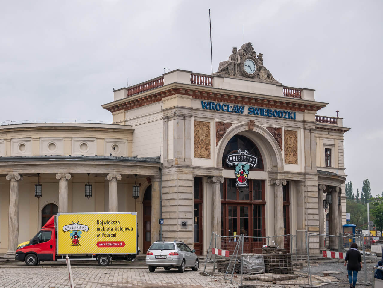 dworzec wrocław świebodzki