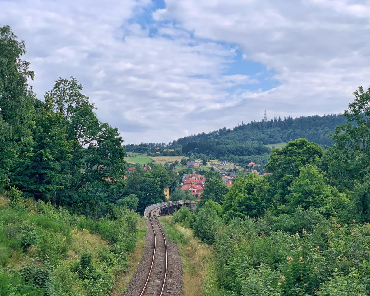 malownicza linia kolejowa Kłodzko Wałbrzych przystanek Nowa Ruda4 górskie widoki krajobraz