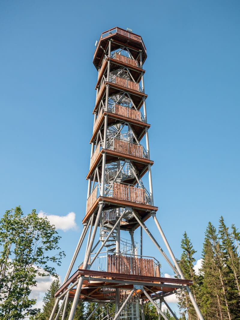 Wieża widokowa Góry Orlickie Góry Bystrzyckie Feistuv kopec ciekawe punkty widokowe w Czechach blisko Polski pogranicze polsko-czeskiej gdzie na wycieczke