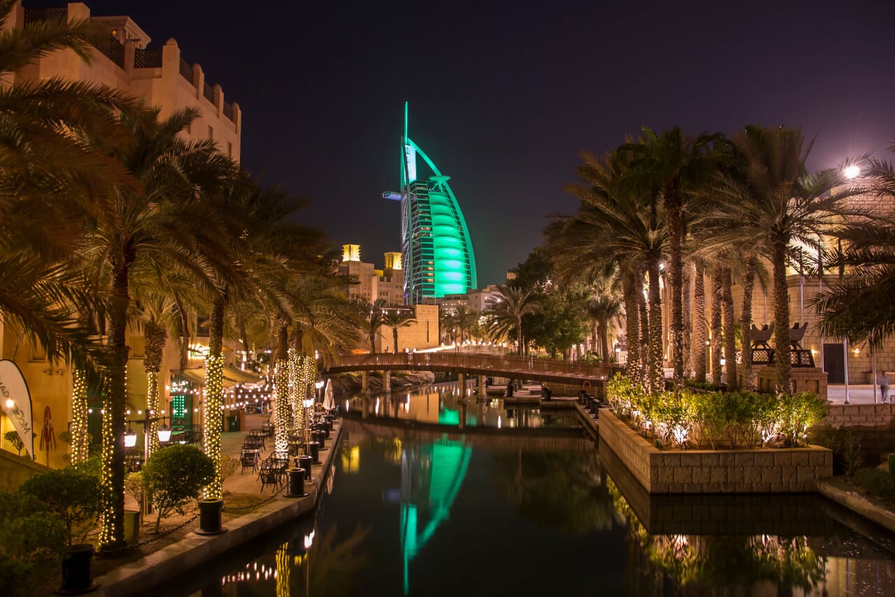 Burdż al-Arab Dubaj informacje praktycznie Jak zorganizować samemu podróż do Zjednoczonych Emiratów Arabskich