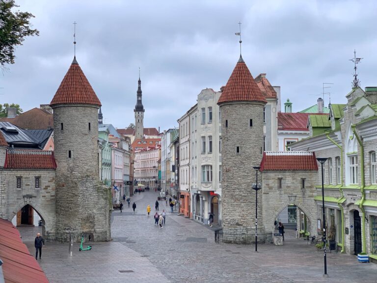Tallin Viru Gate