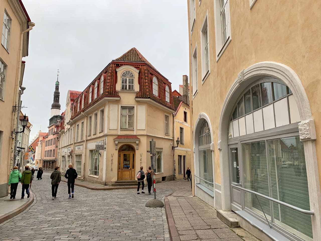 Estonia Tallinn uliczki Starego Miasta