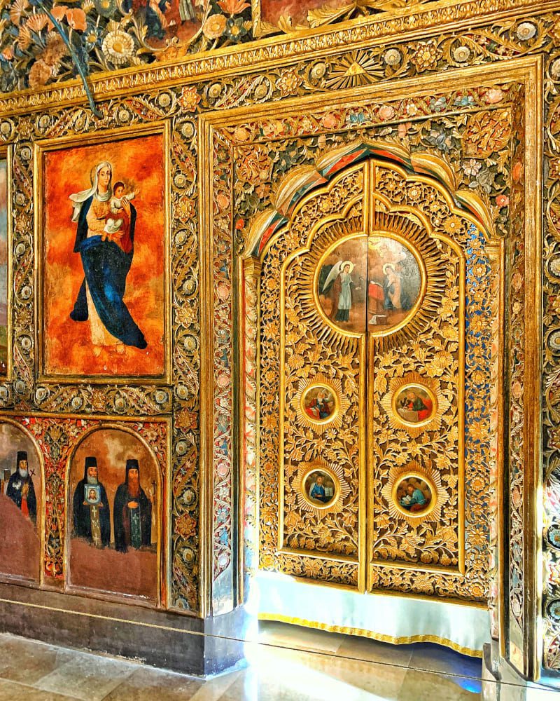 Gruzja klasztor Bodbe ikonostas