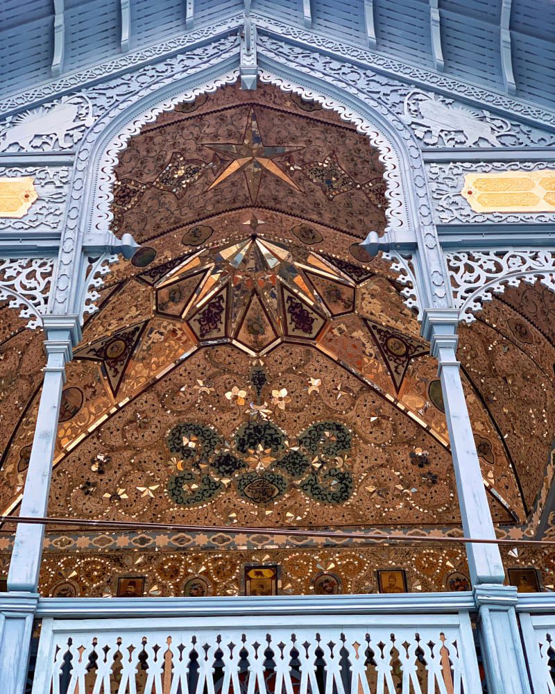 Borjomi letnia rezydencja konsula Iranu ornamenty