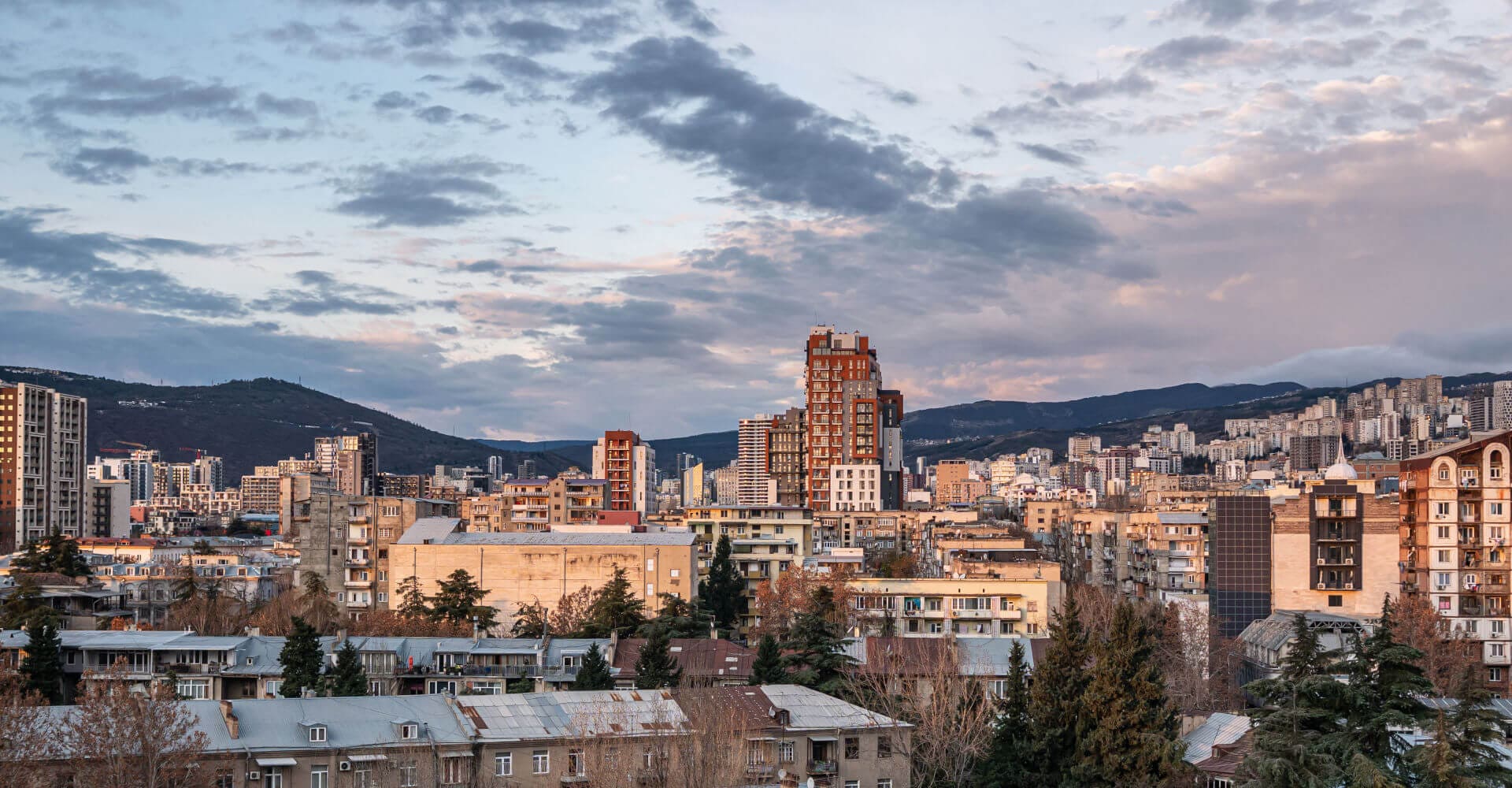 13 jednodniowych WYCIECZEK z Tbilisi - jakie atrakcje warto zobaczyć w OKOLICACH Tbilisi?