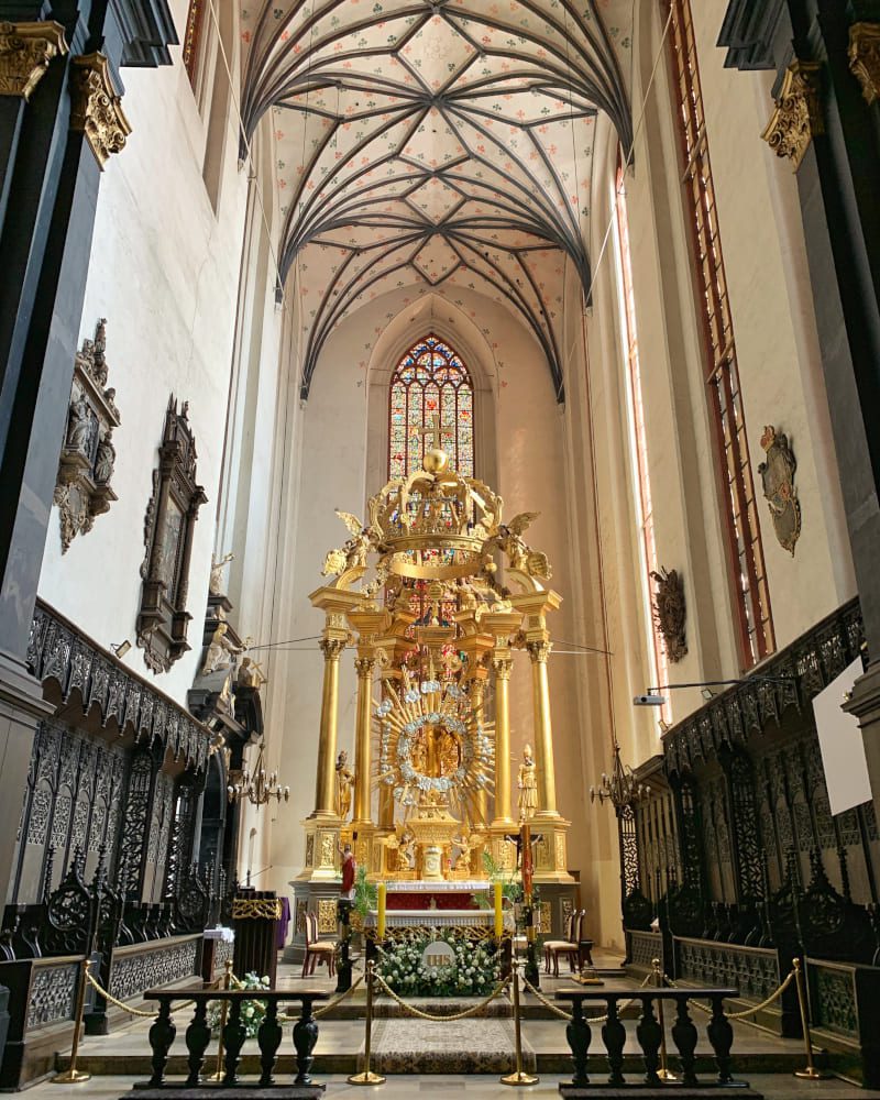 Toruń Kościół ołtarz