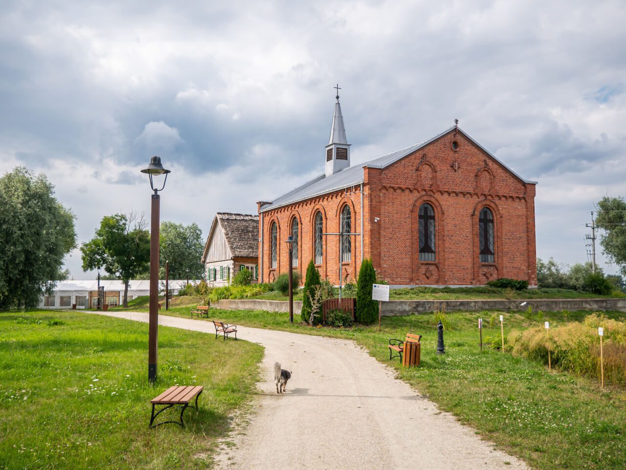 Wiączemin Polski skansen kościół