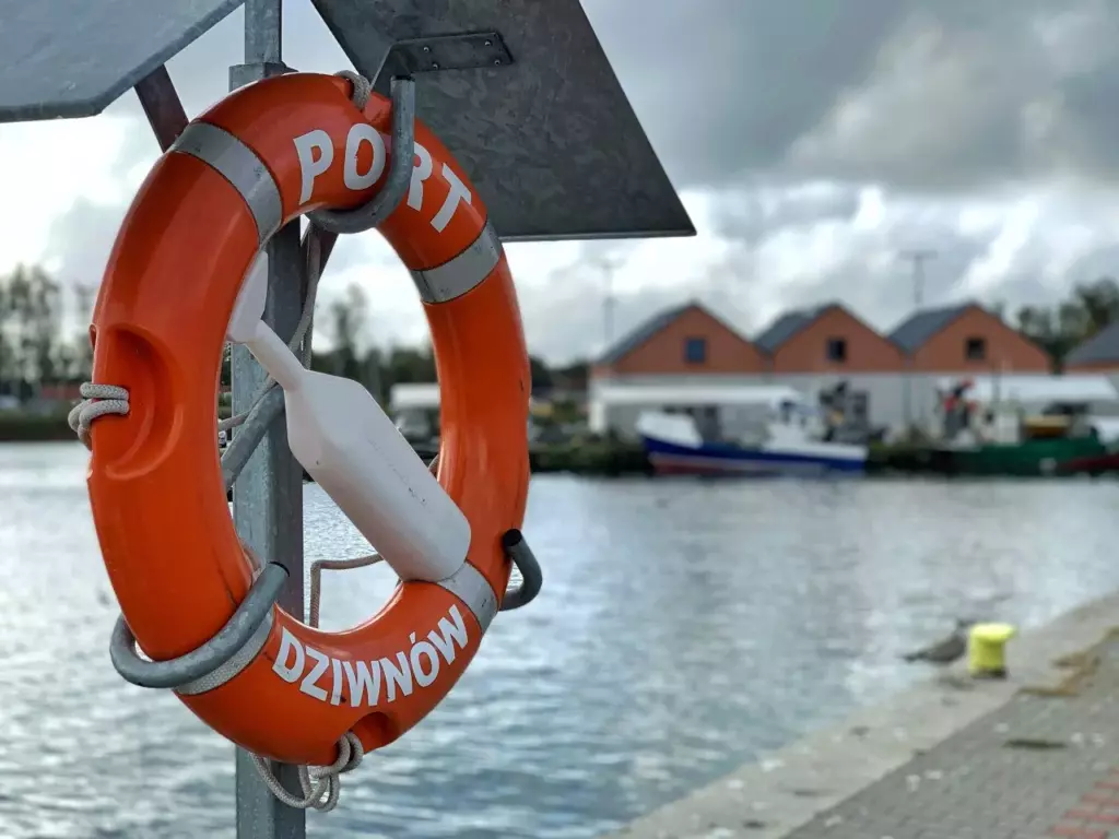 port Dziwnów, gdzie spać