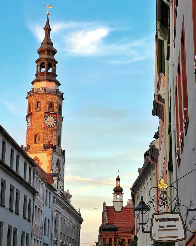 Goerlitz wieża ratusz zachód słońca