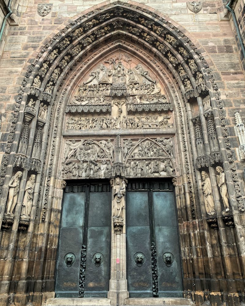 Norymberga kościół św. Wawrzyńca drzwi