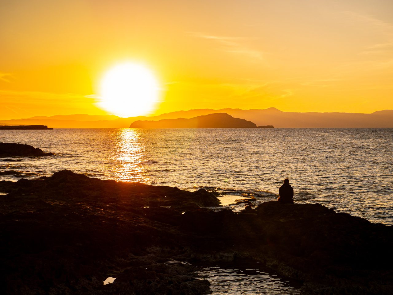 Kreta Chania widok na wybrzeże zachód słońca