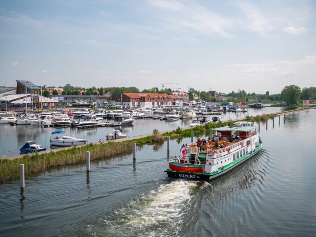 Giżycko Marina rejs wycieczkowy
