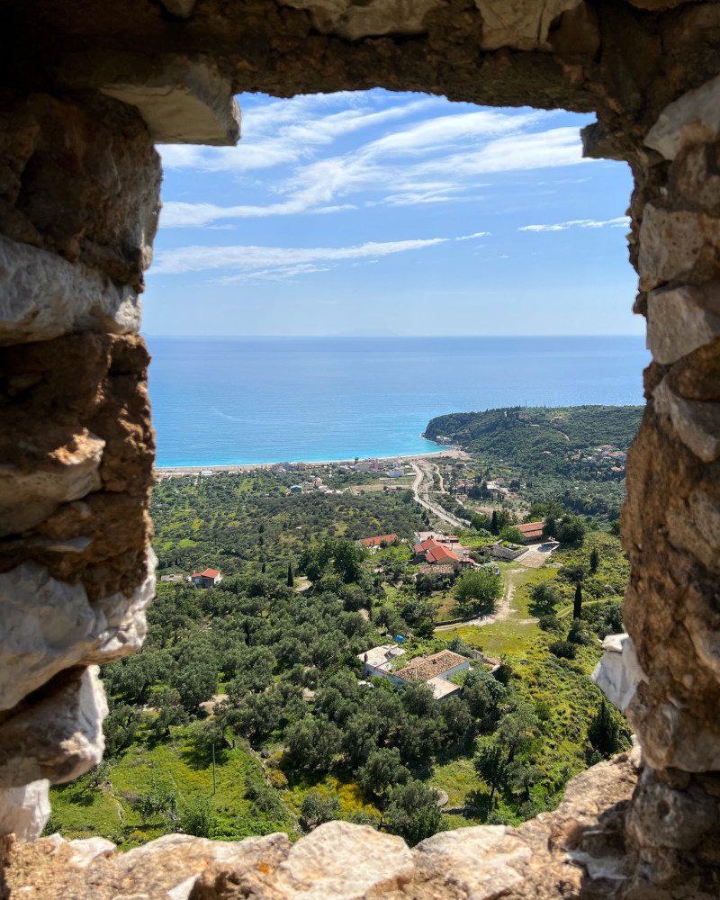 Albania zamek okno panorama