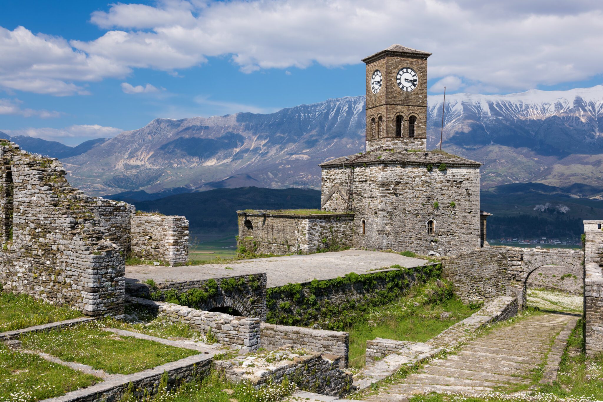 Zamek w Gjirokastrze Albania