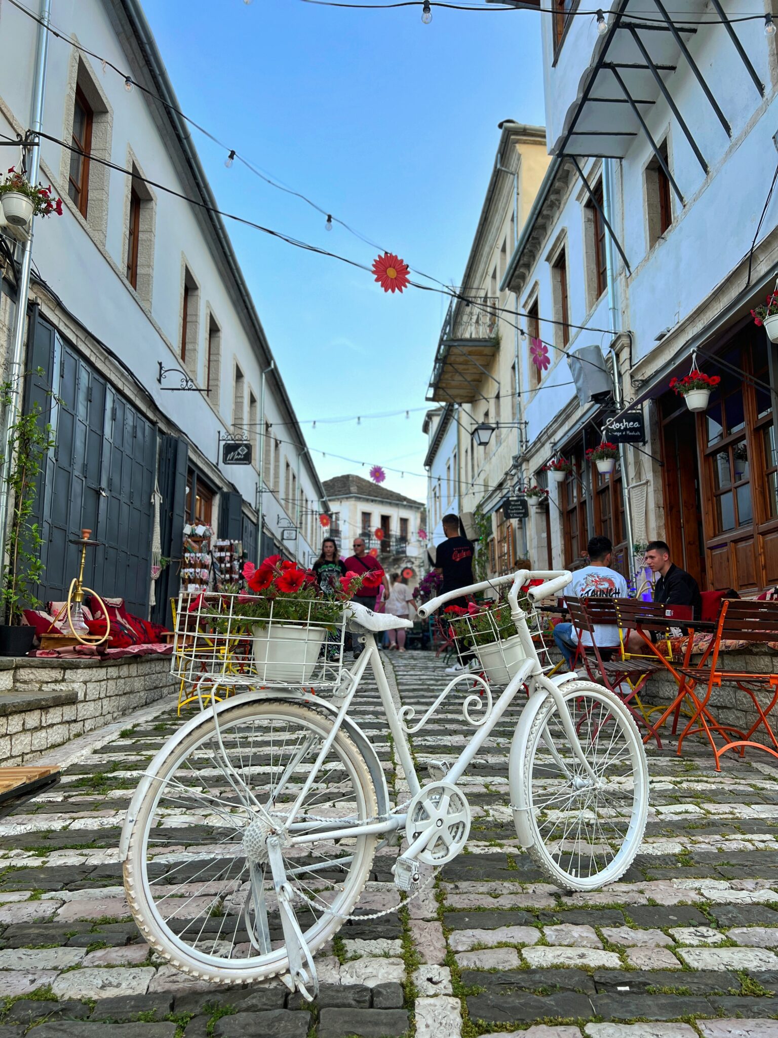 Albania Gjirokastra Stary Bazar rower