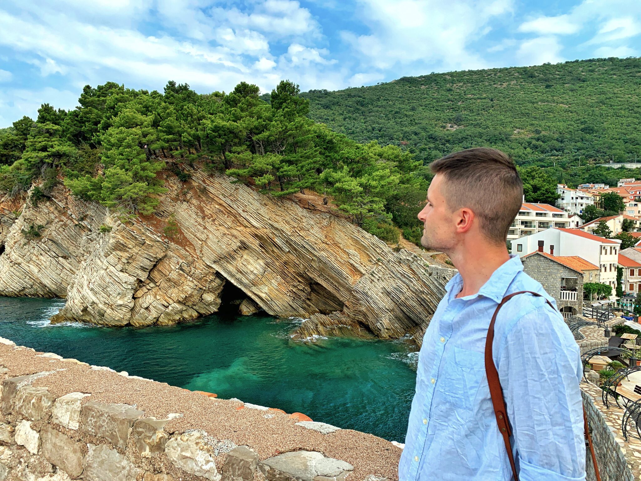 Czarnogóra Petrovac na Moru chłopak skały