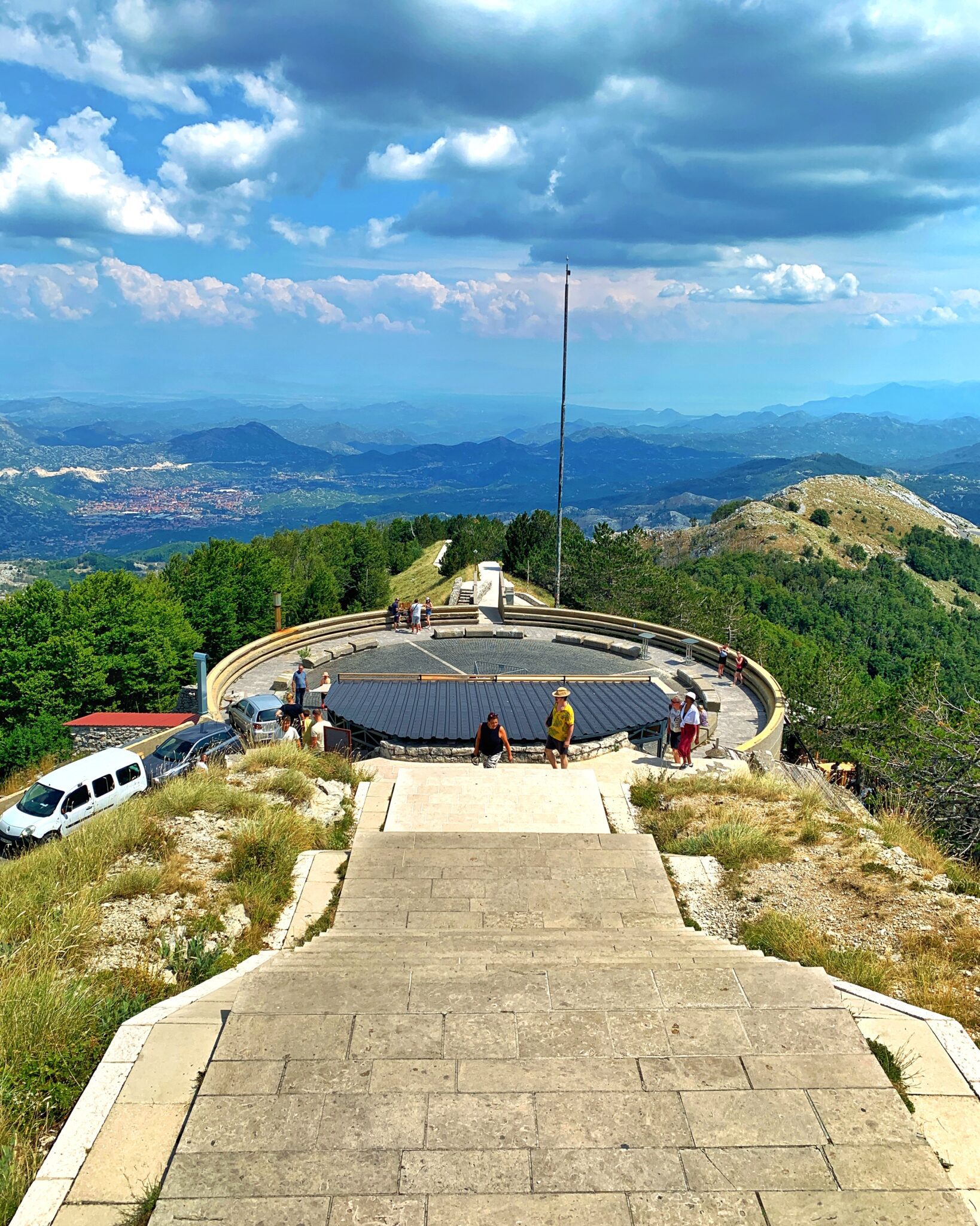 Czarnogóra Park Narodowy Lovćen platforma widokowa przy Mauzoleum Niegosza