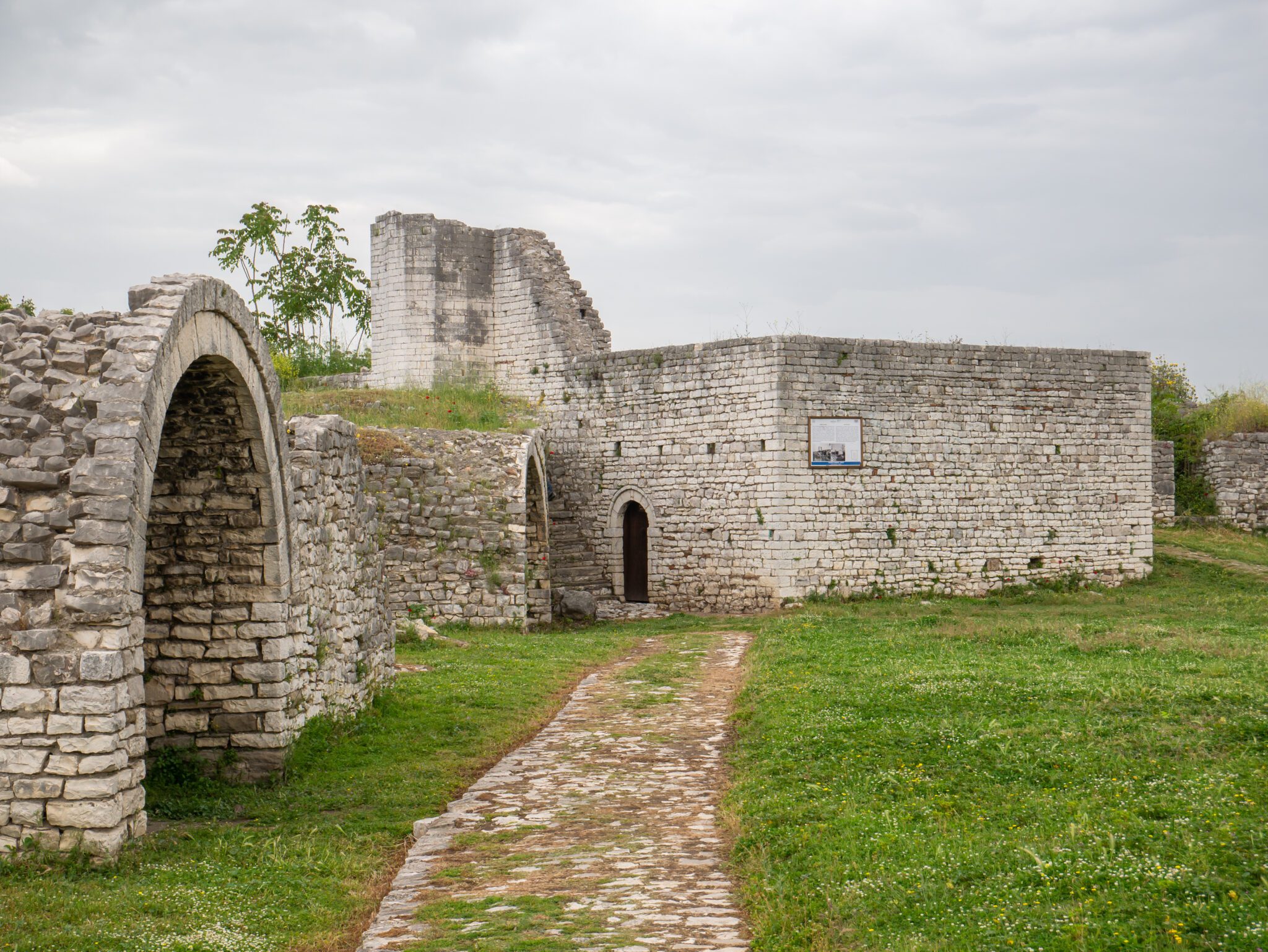 Albania Berat zamek Biały Meczet