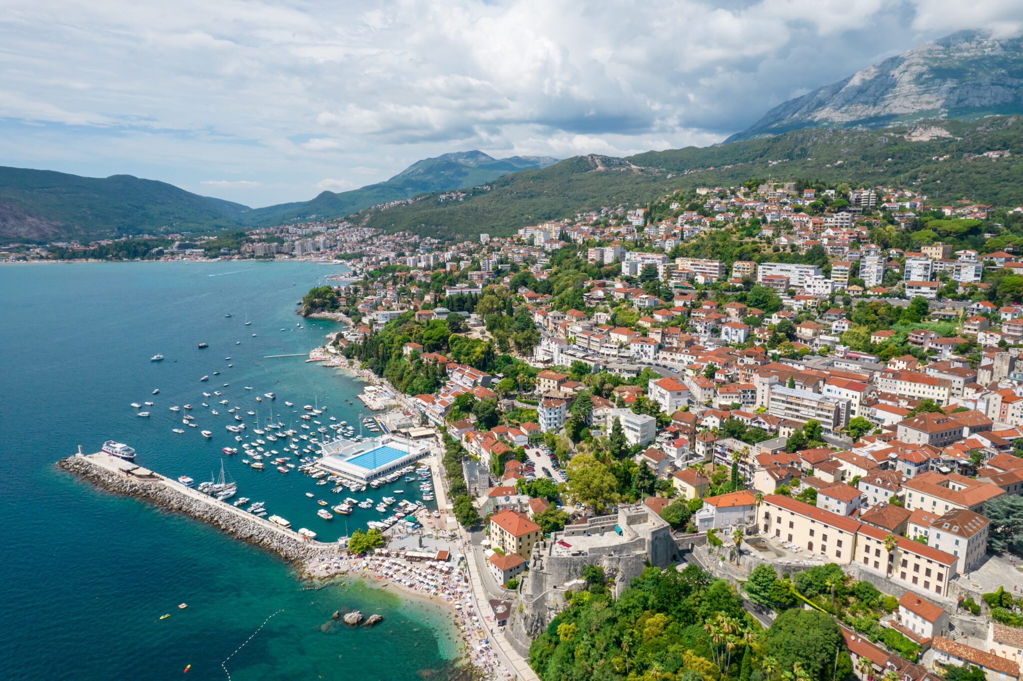 Zatoka Kotorska Herceg Novi z drona