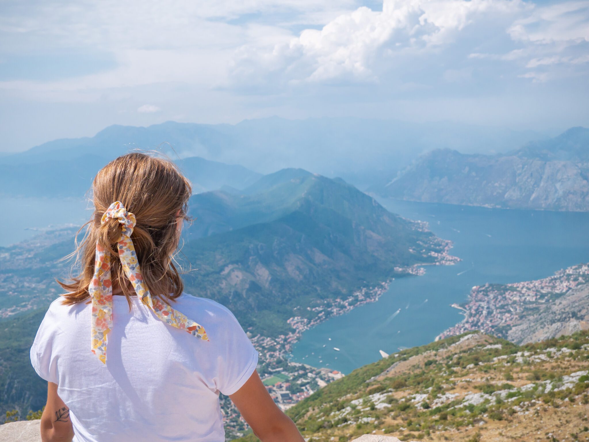 Zatoka Kotorska panorama dziewczyna