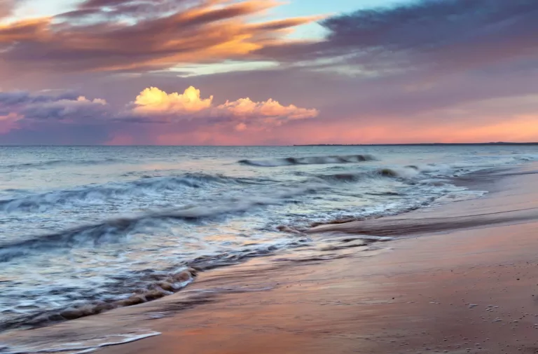 Morze Bałtyckie plaża zachód słońca