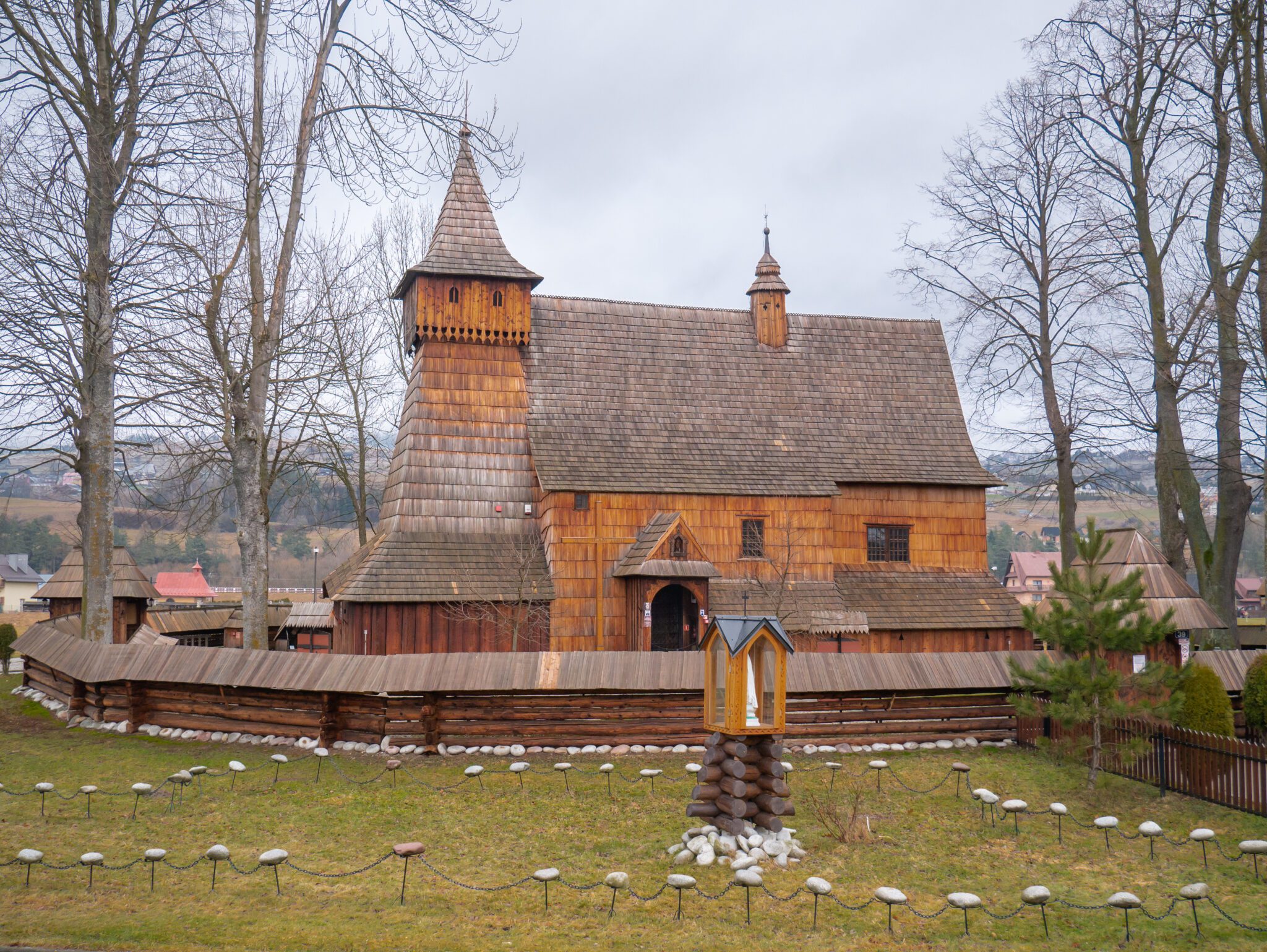 Pieniny drewniany kościół Dębno