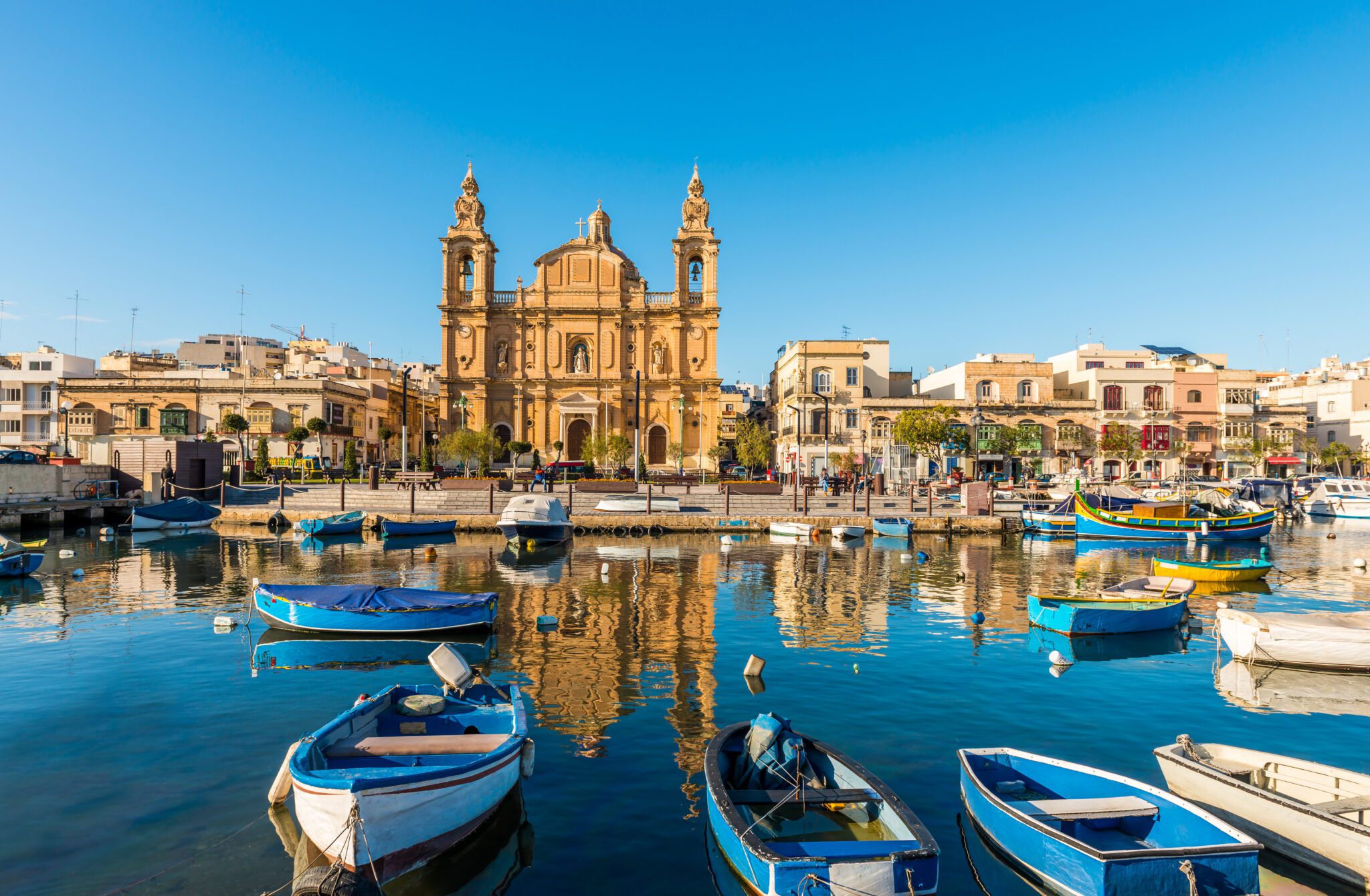 Valletta Malta lotnisko opcje transferu dojazdu do centrum