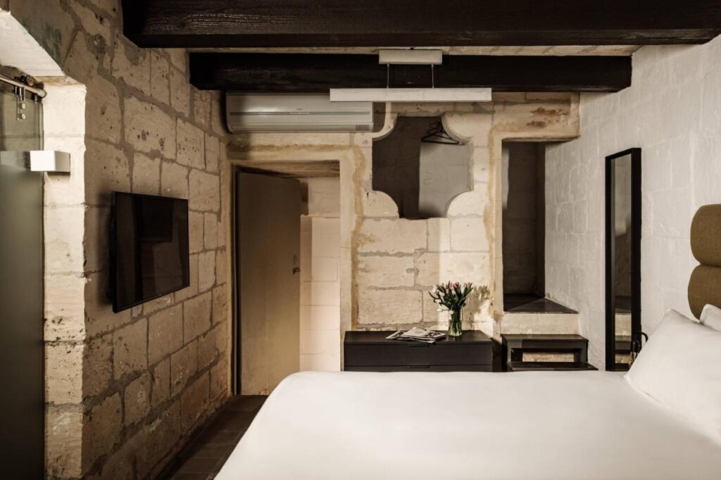 19 ROOMS, Valletta gdzie spać Malta sypialnia