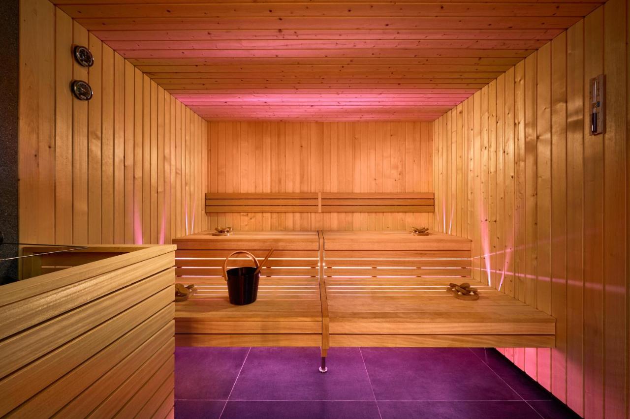 Hotel Ambasador gdzie spać Split sauna