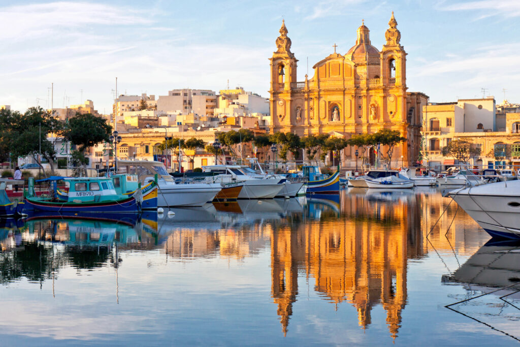 Valletta Malta miasto wynajem auta lotnisko