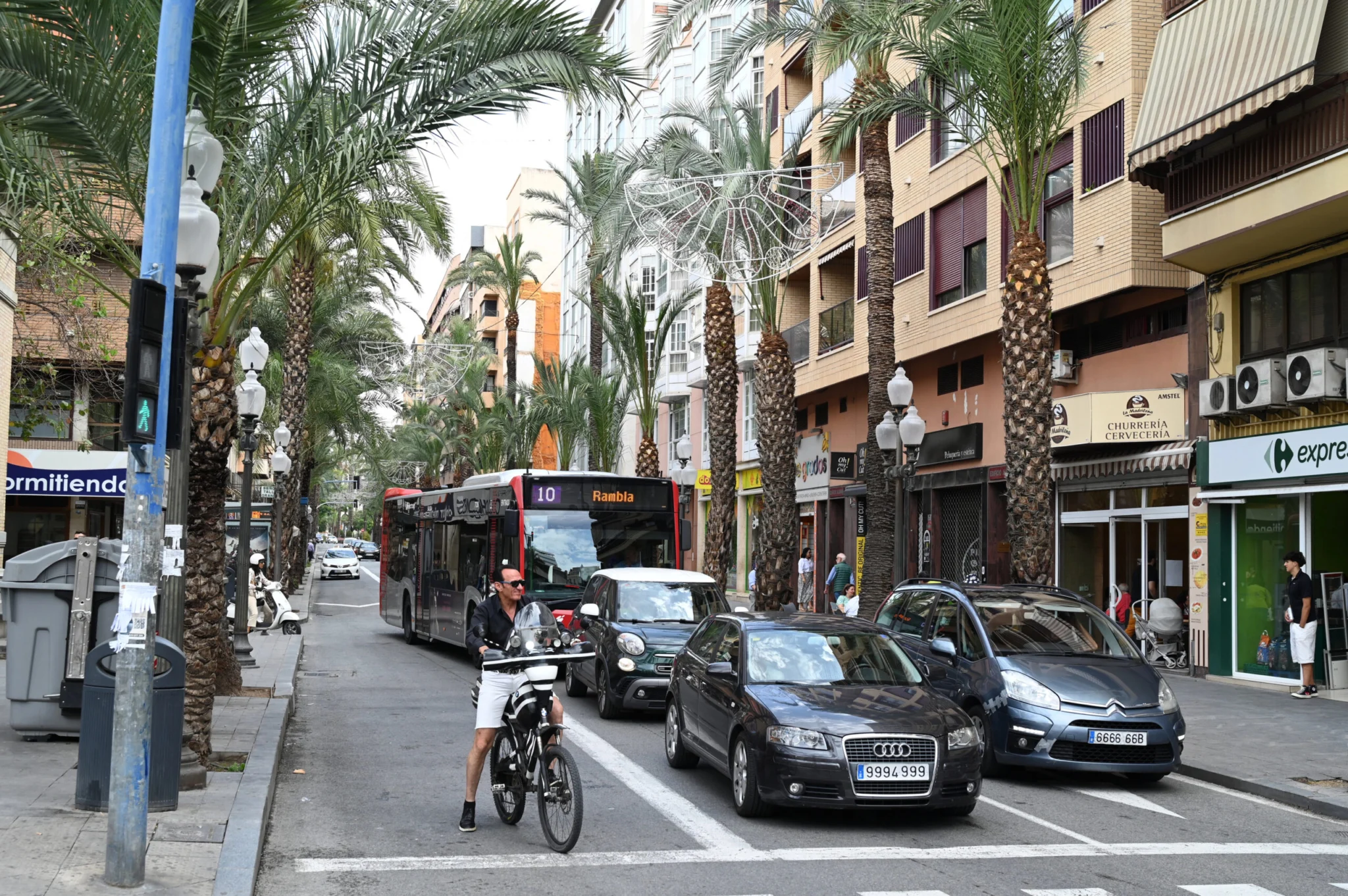 Alicante ruch drogowy
