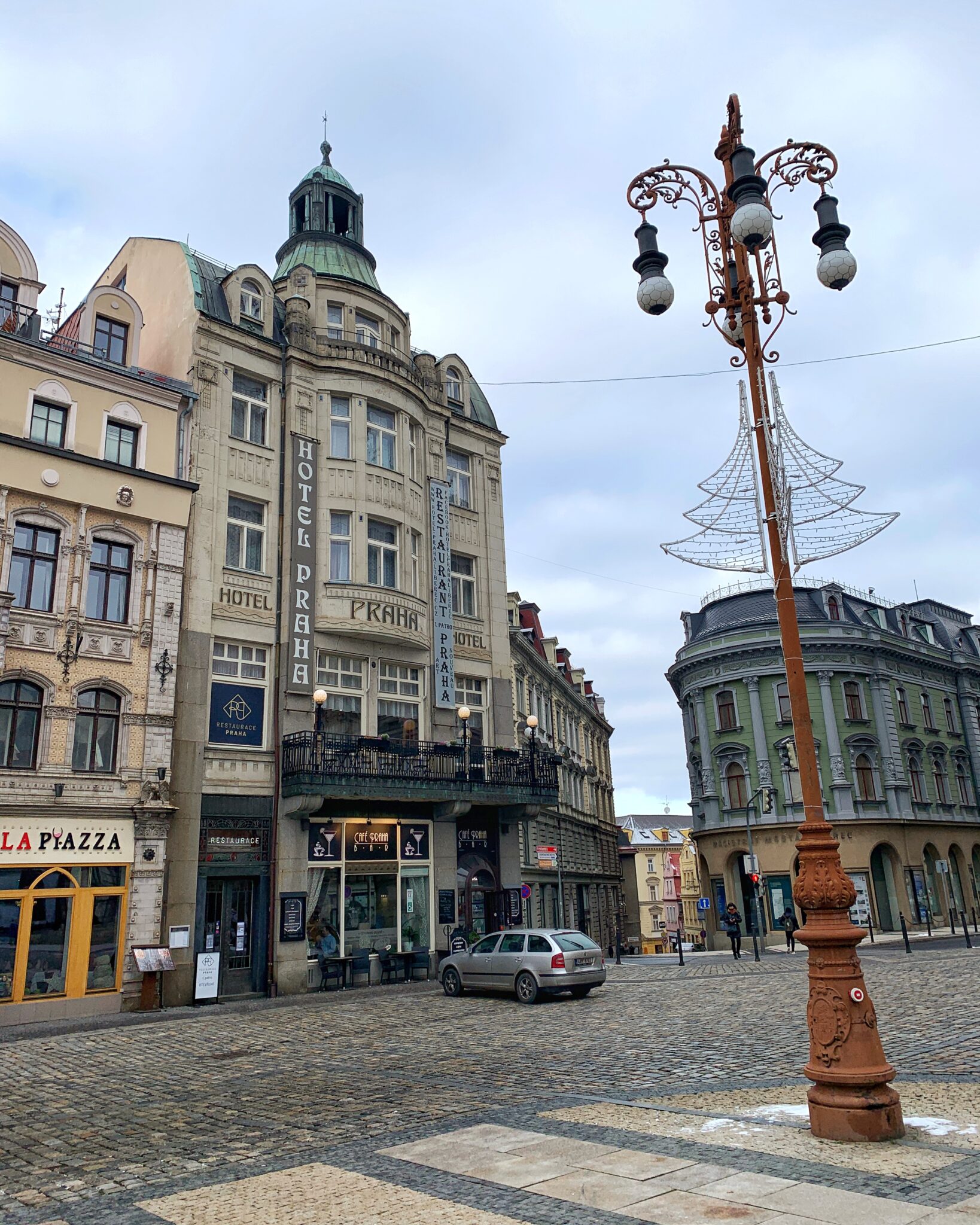 Liberec Rynek Hotel Praha słup