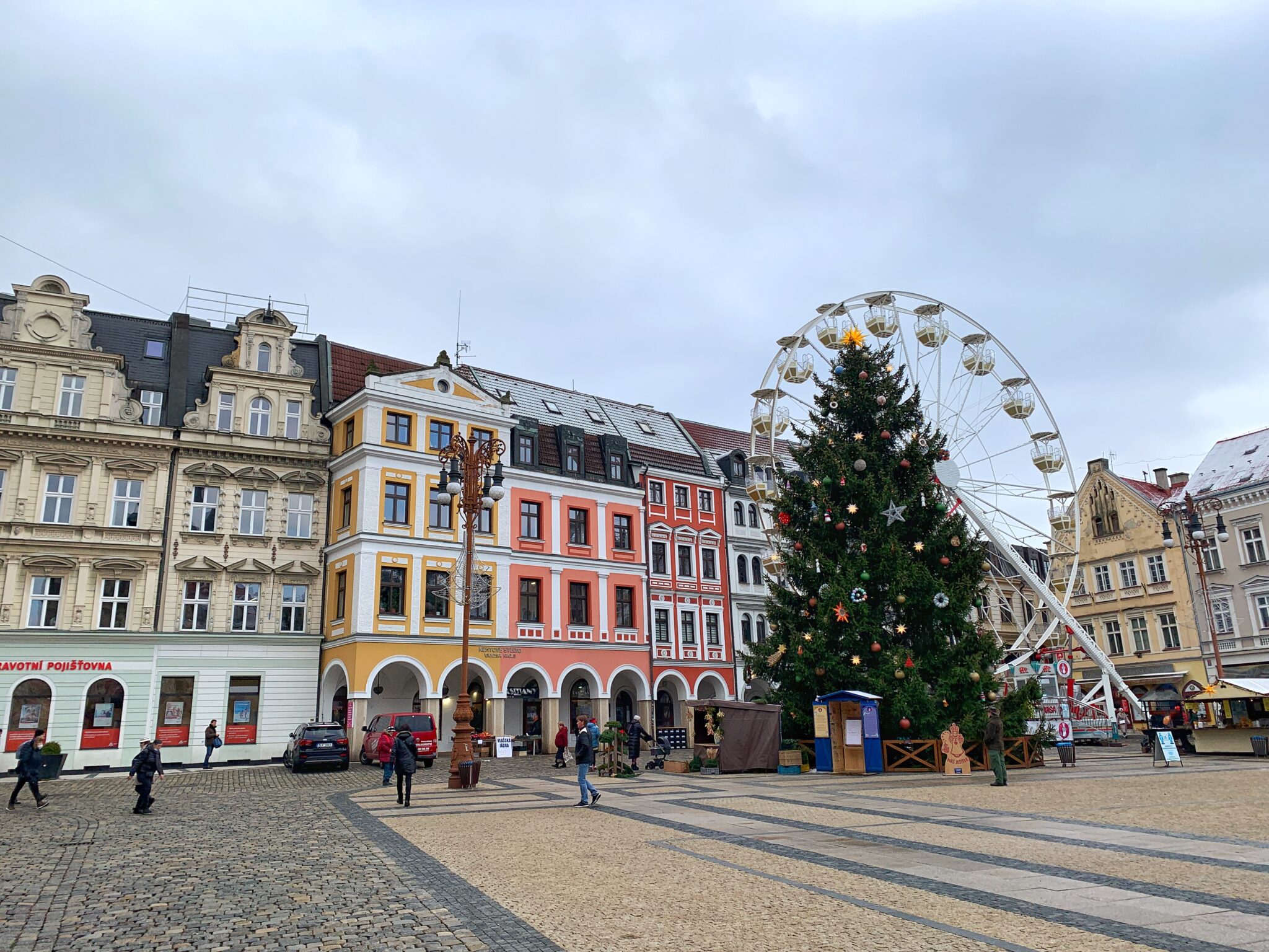 Liberec Rynek kamienice koło