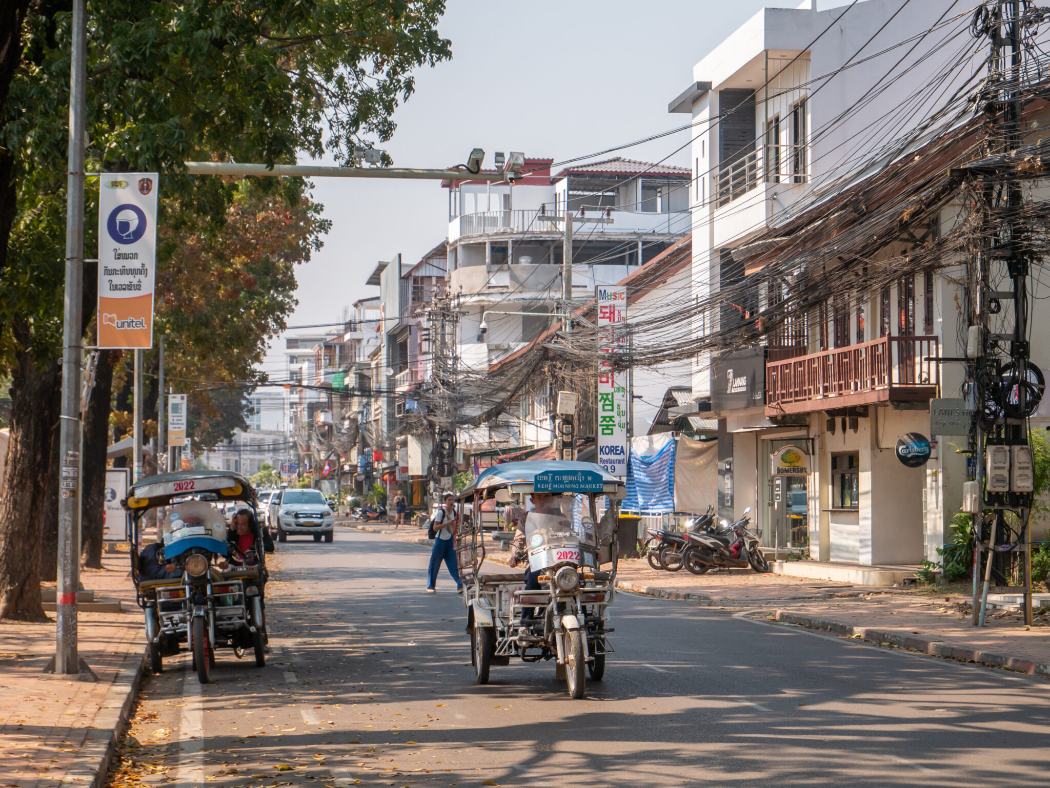 Laos Wientian ulica tuk tuki