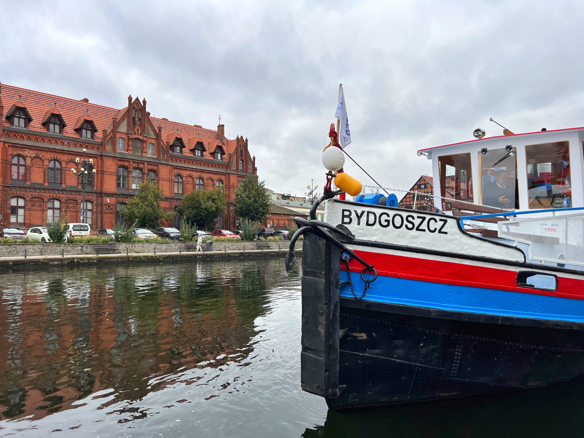 Bydgoszcz statek budynek Poczty Polskiej