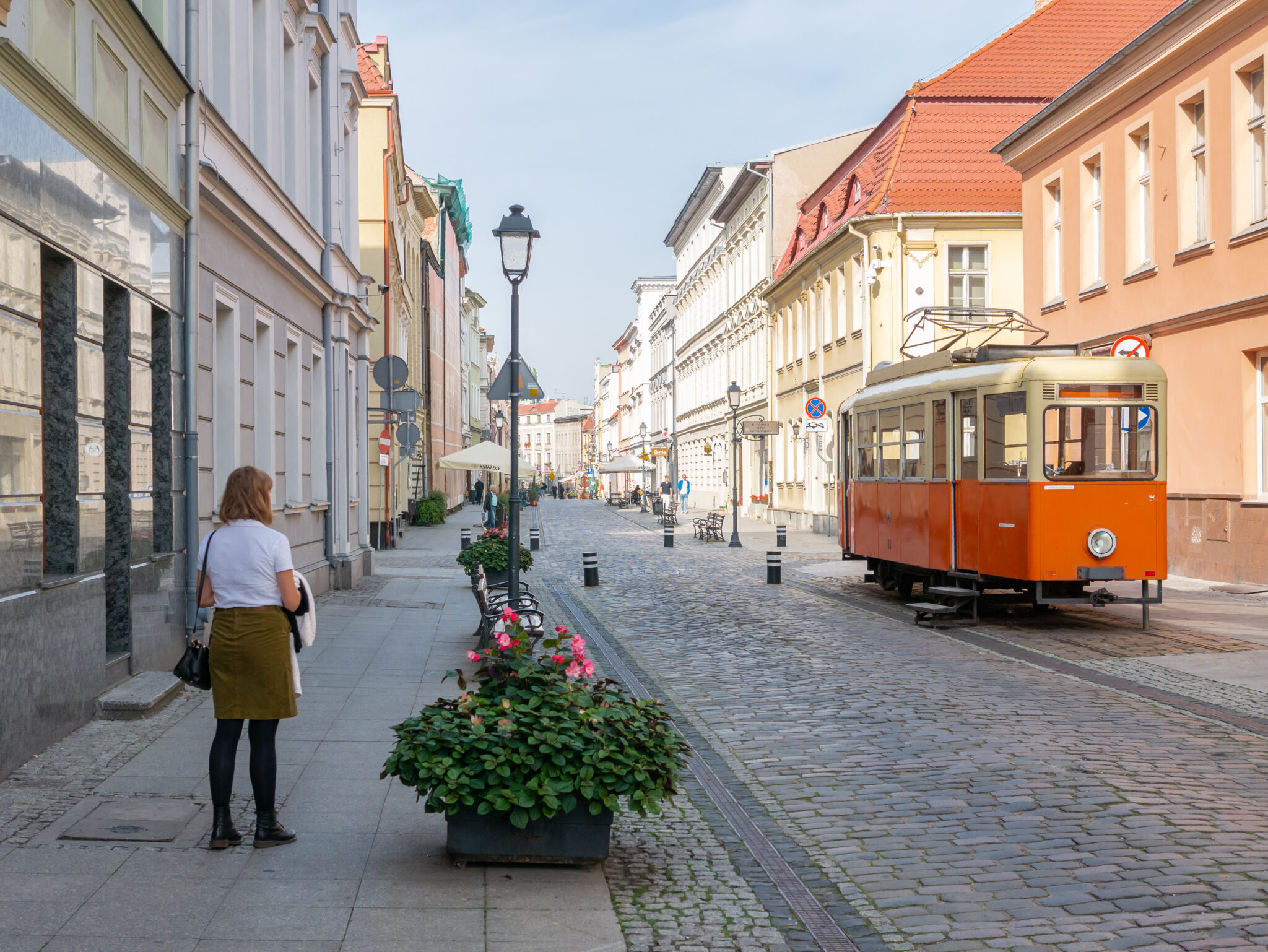 Bydgoszcz ul. Długa tramwaj dziewczyna