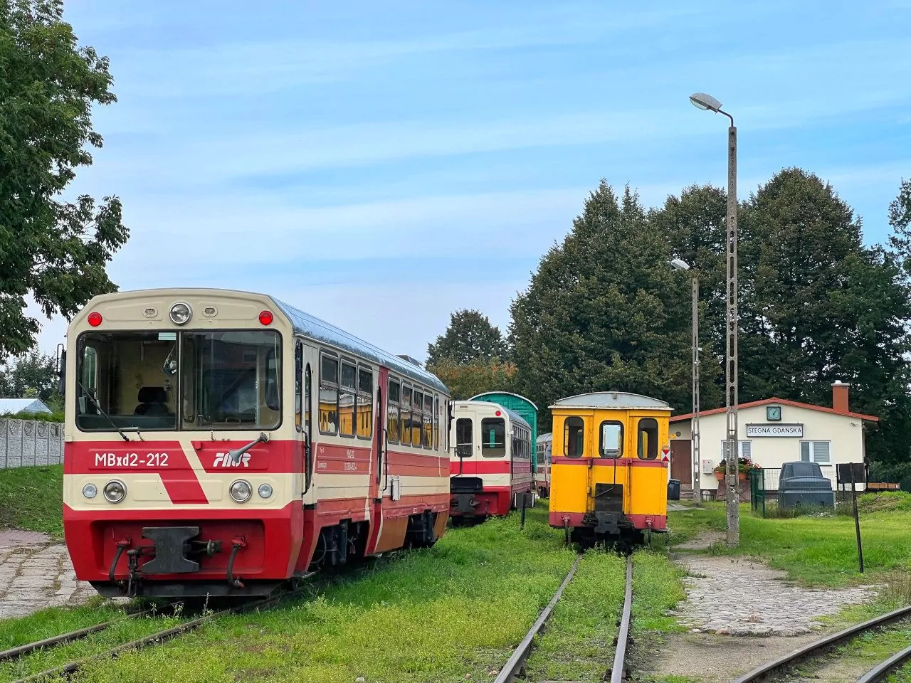 Żuławska Kolej Dojazdowa pociąg tort stacja