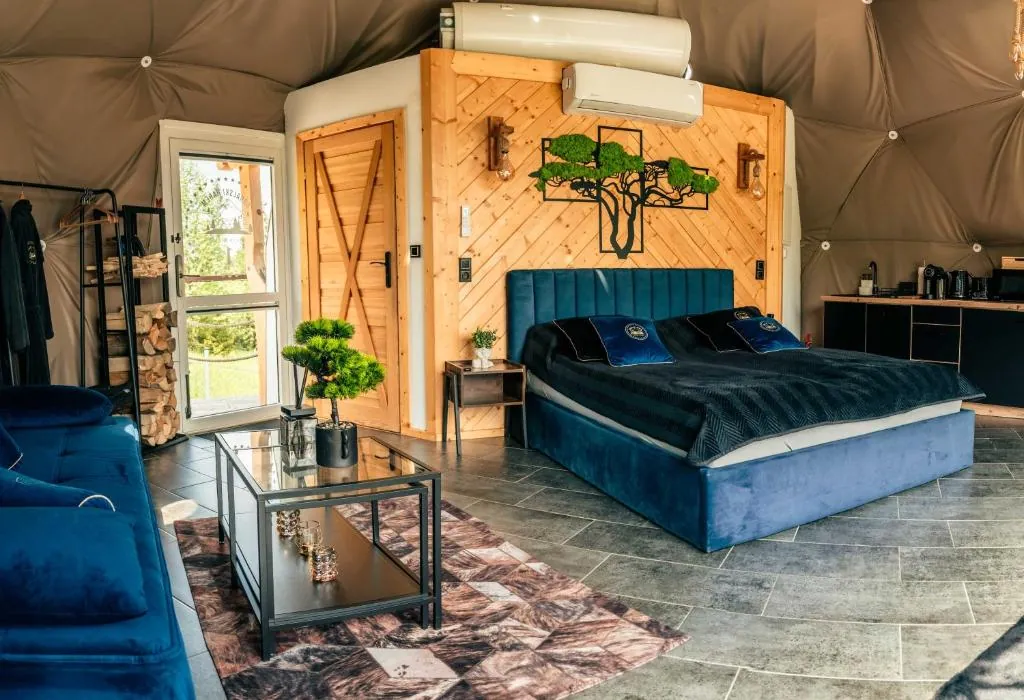 Góralski Harem Osada Glamp & Glass z Jacuzzi i Balią