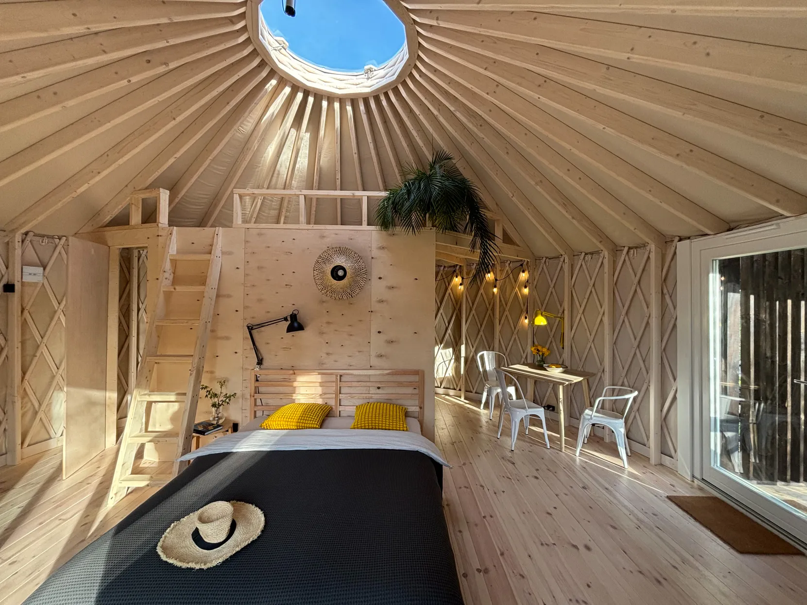 Blizberg 77 – Jurty w Górach Izerskich