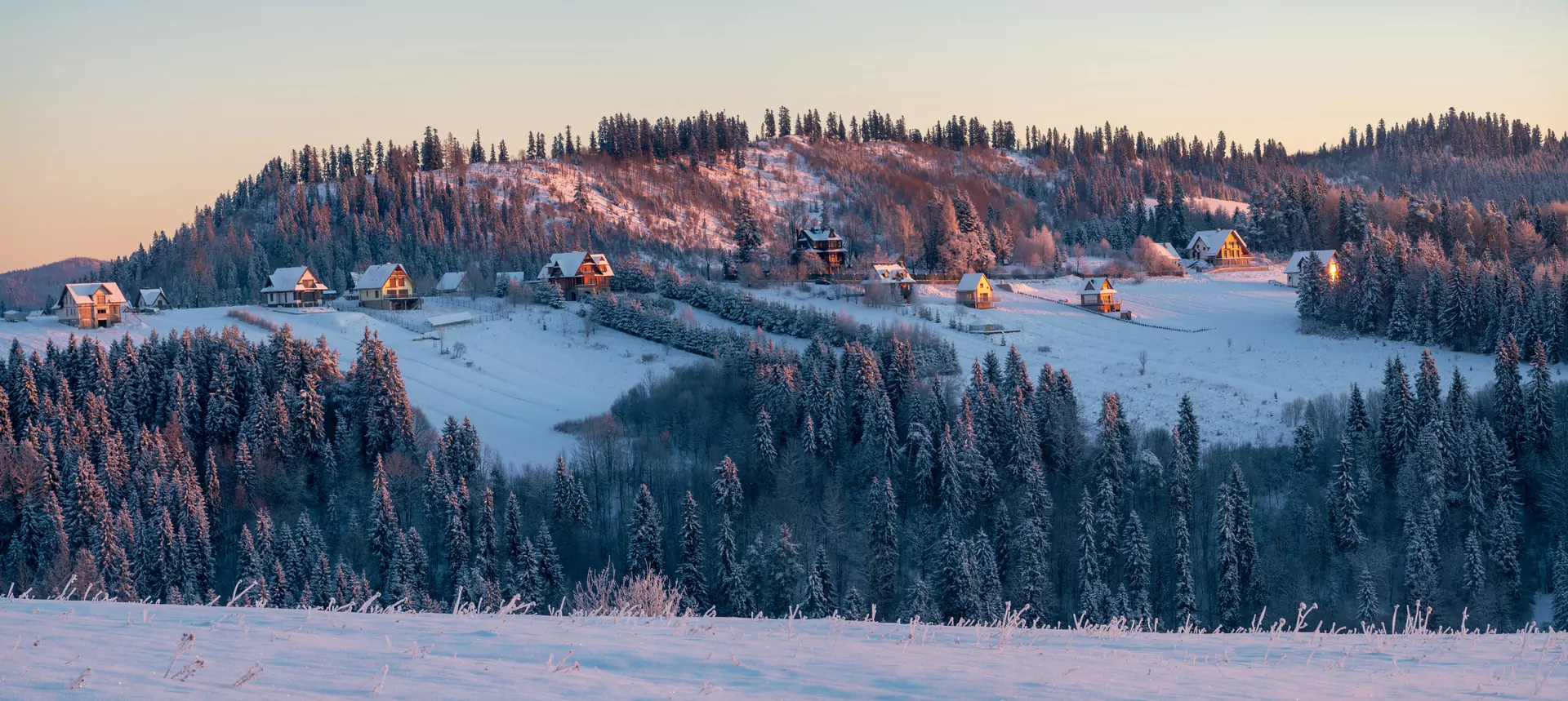śnieg drzewa góry zachód słońca Pieniny zimą