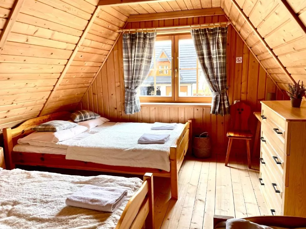 Domek Góralski W Ogrodzie