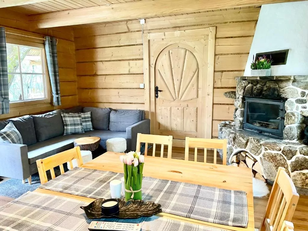 Domek Góralski W Ogrodzie