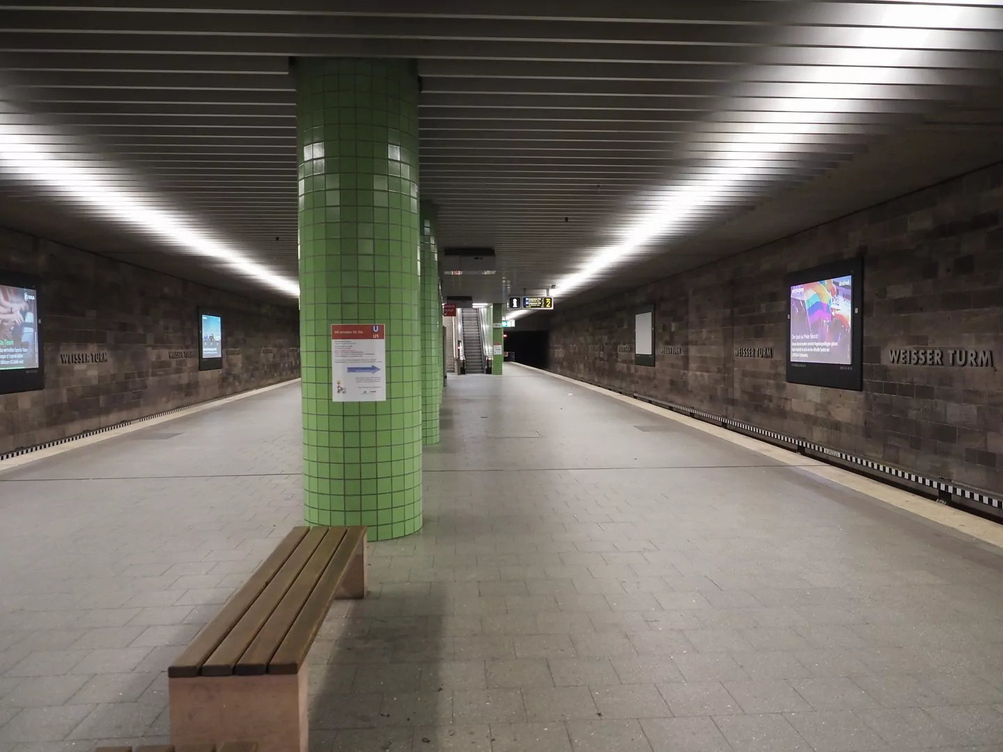 Norymberga metro stacja metra ławka 