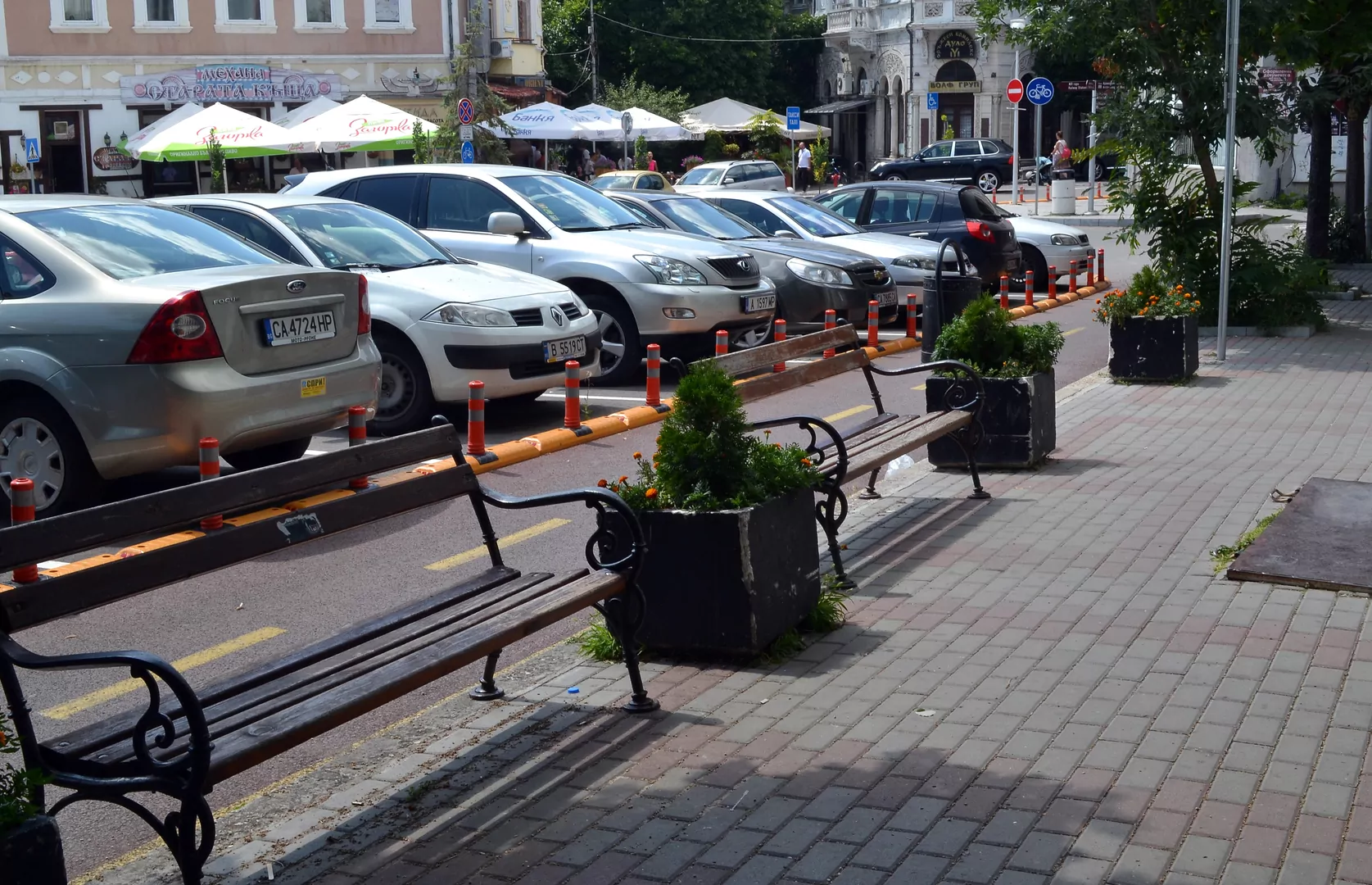 Bułgaria Warna auta ławki parking