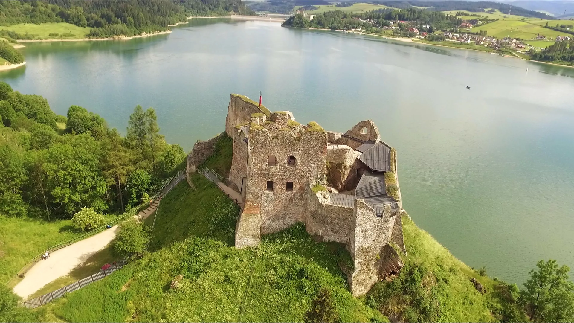 Jezioro Czorsztyńskie Tatry